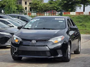 Toyota Corolla 2015 Black