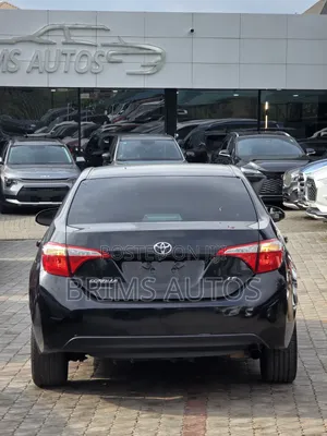 Toyota Corolla 2015 Black
