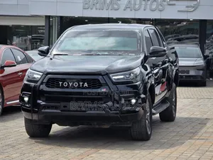 Toyota Hilux 2023 Black