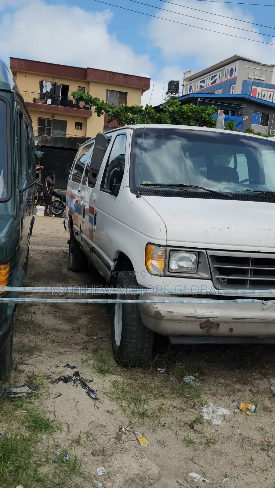 Ford E250 2005 White