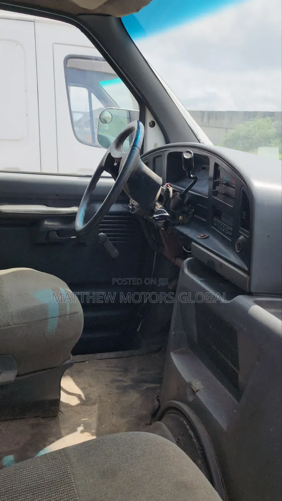 Ford E250 2005 White