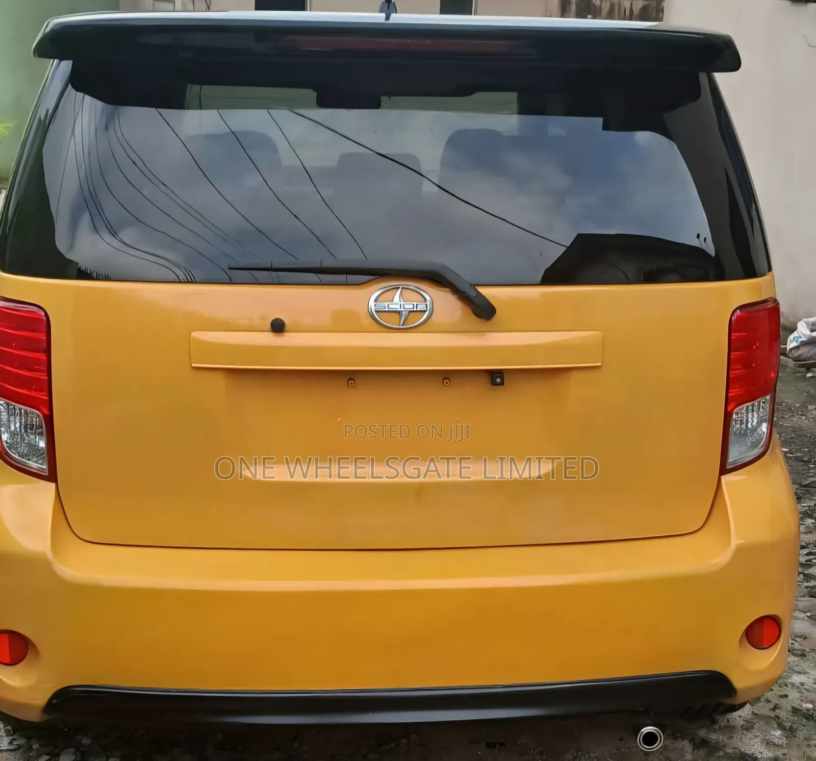 Scion xB 2014 Orange