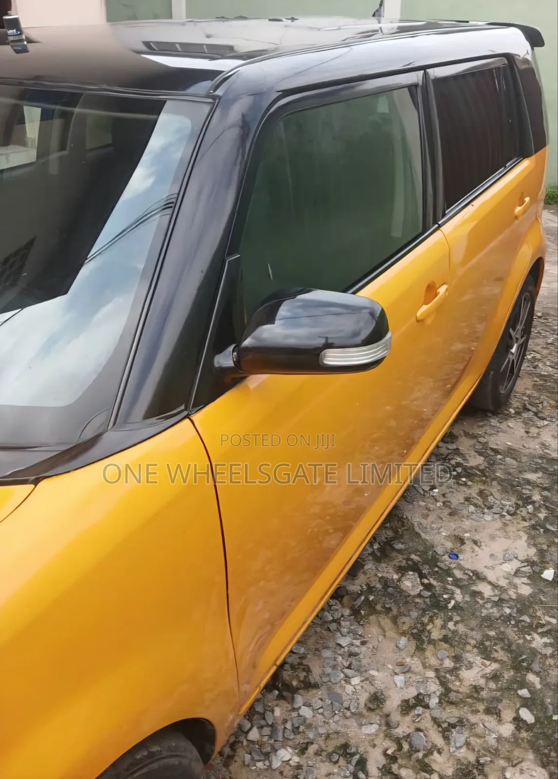 Scion xB 2014 Orange