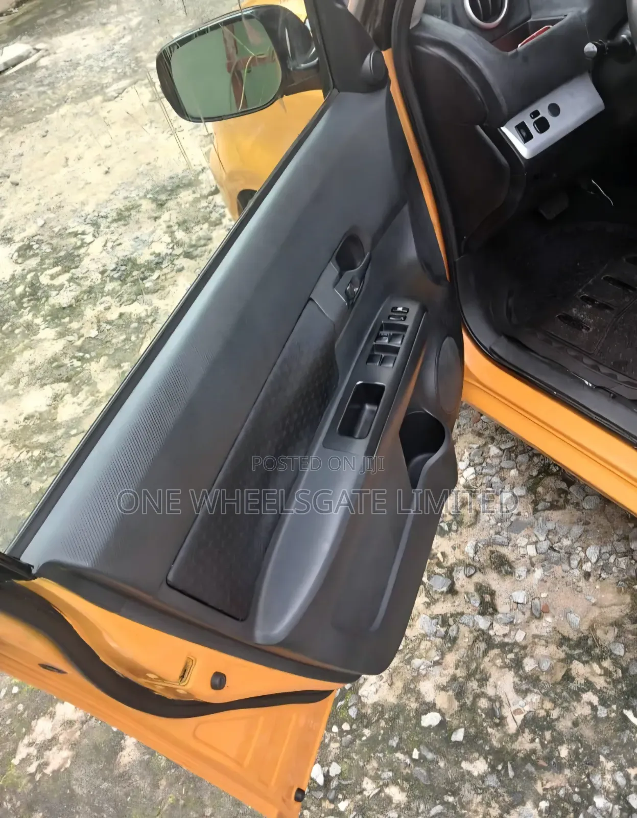 Scion xB 2014 Orange