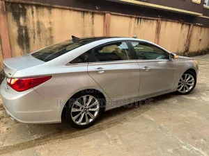 Hyundai Sonata 2012 Silver