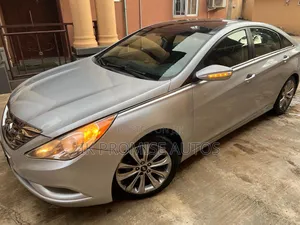Hyundai Sonata 2012 Silver