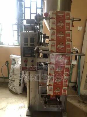 Granule Packaging Machine
