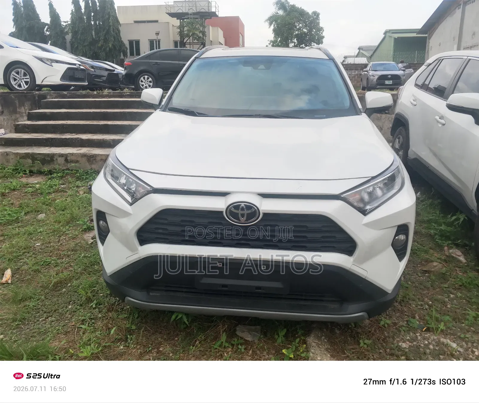 Toyota RAV4 2024 White