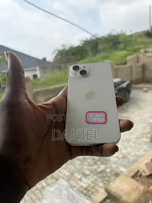 Apple iPhone 13 128 GB White