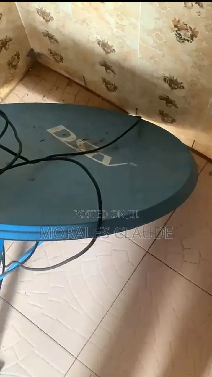 DSTV Decoder and Dish