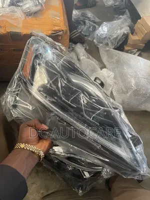 Is250 Three Torch Headlight