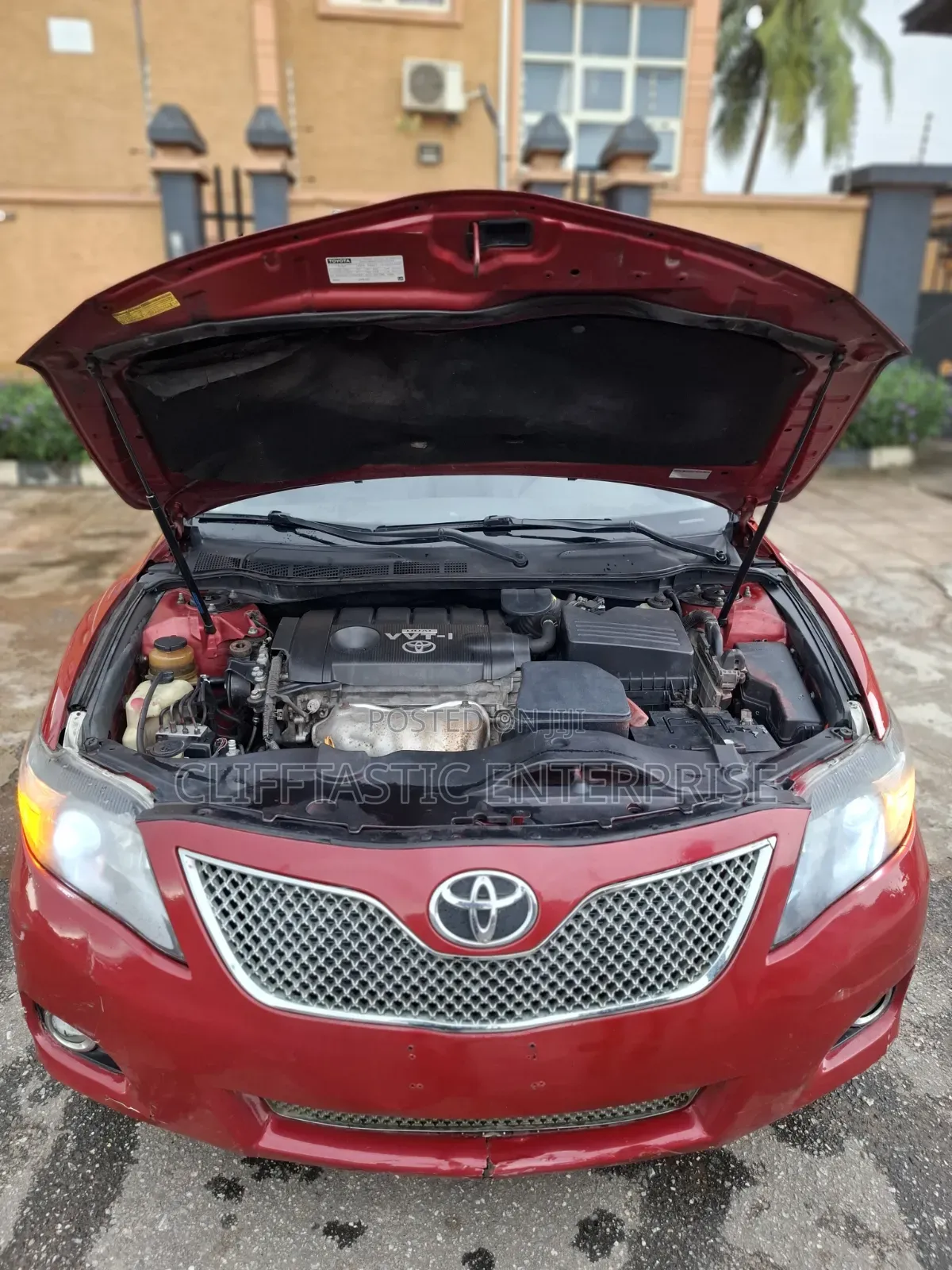 Toyota Camry 2010 Red