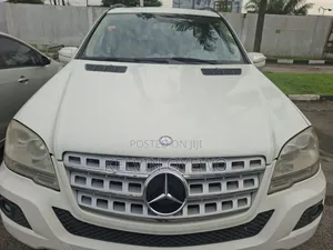 Mercedes-Benz M Class 2009 White