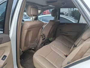 Mercedes-Benz M Class 2009 White