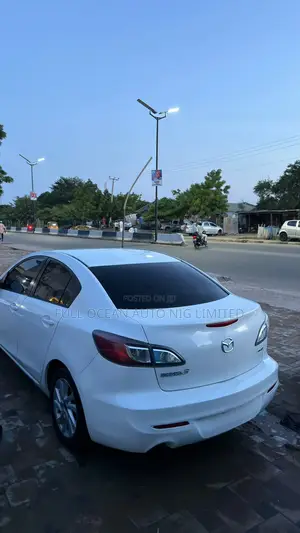 Mazda 3 2012 White
