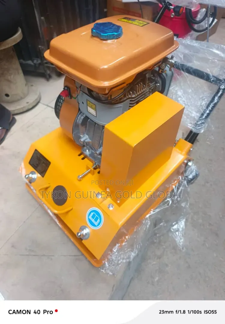 C90 Compactor Machine