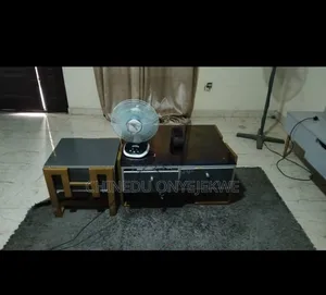 Center Table and 4 Side Stool