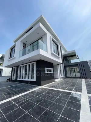 5bdrm Duplex in Ikota for sale