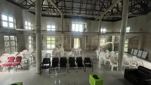 10bdrm House in Apico, Uyo for sale