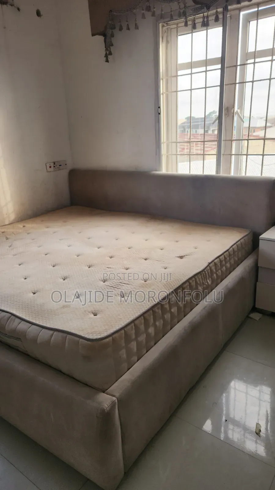 Hybrid Spring Mattress and Bed Set