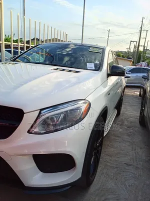 Mercedes-Benz GLE-Class 2018 White