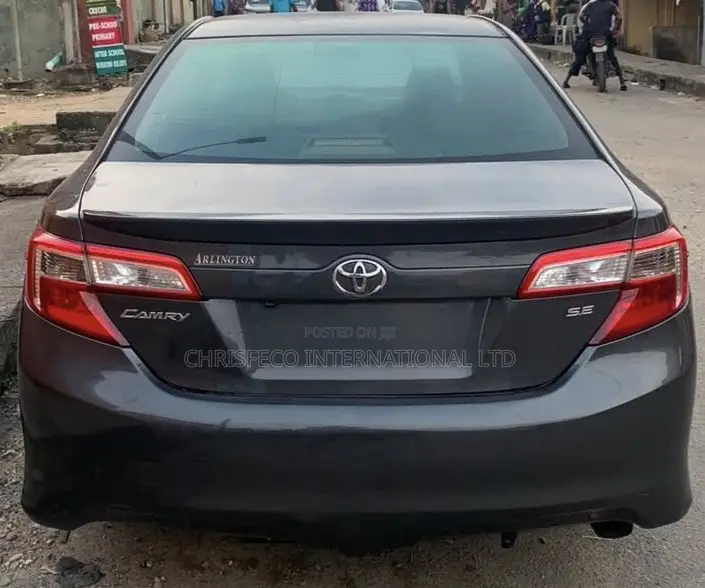 Toyota Camry 2013 Gray