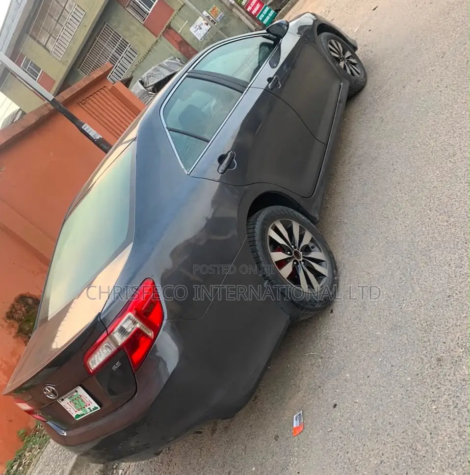 Toyota Camry 2013 Gray