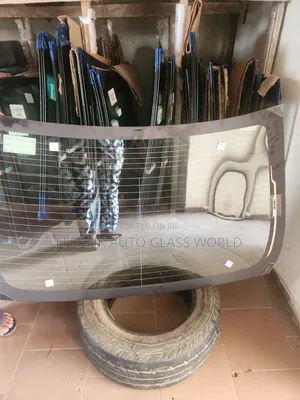 Toyota Corolla Back Rear Windscreen Glass 2010