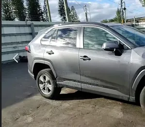 Toyota RAV4 XLE FWD 2023 Gray
