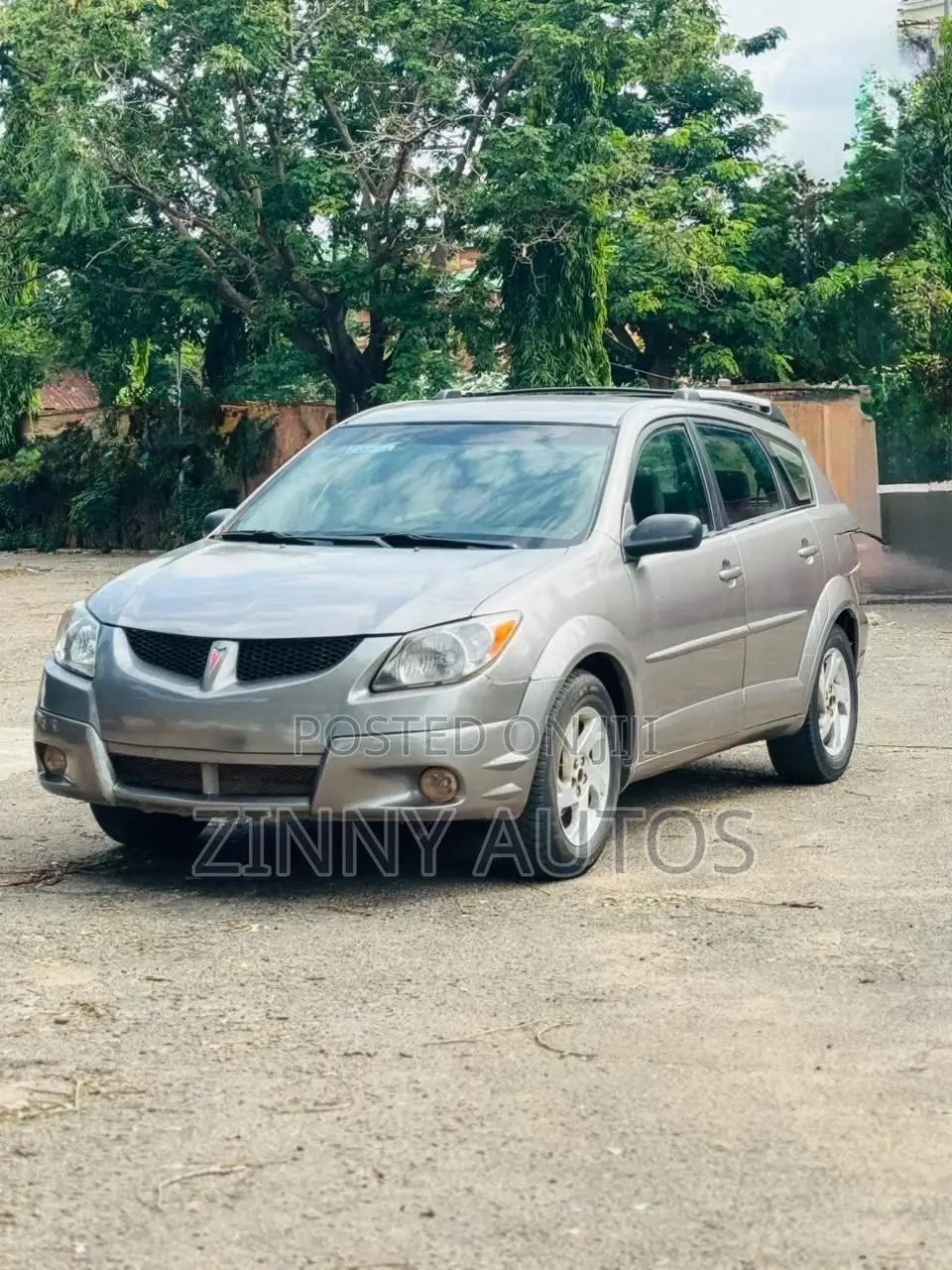 Pontiac Vibe Automatic 2004 Gray
