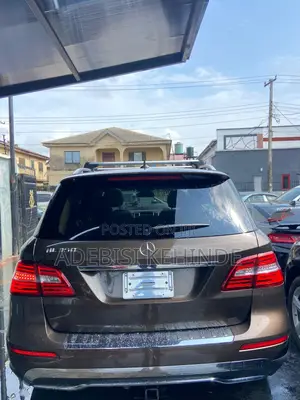 Mercedes-Benz M Class 2015 Brown
