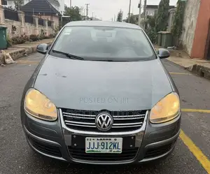Volkswagen Passat 2008 Gray