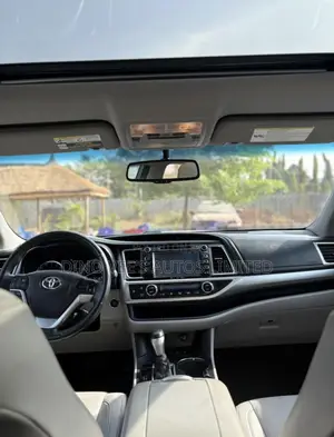 Toyota Highlander 2016 Silver