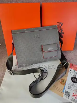 Lv and Hermes Crossbag