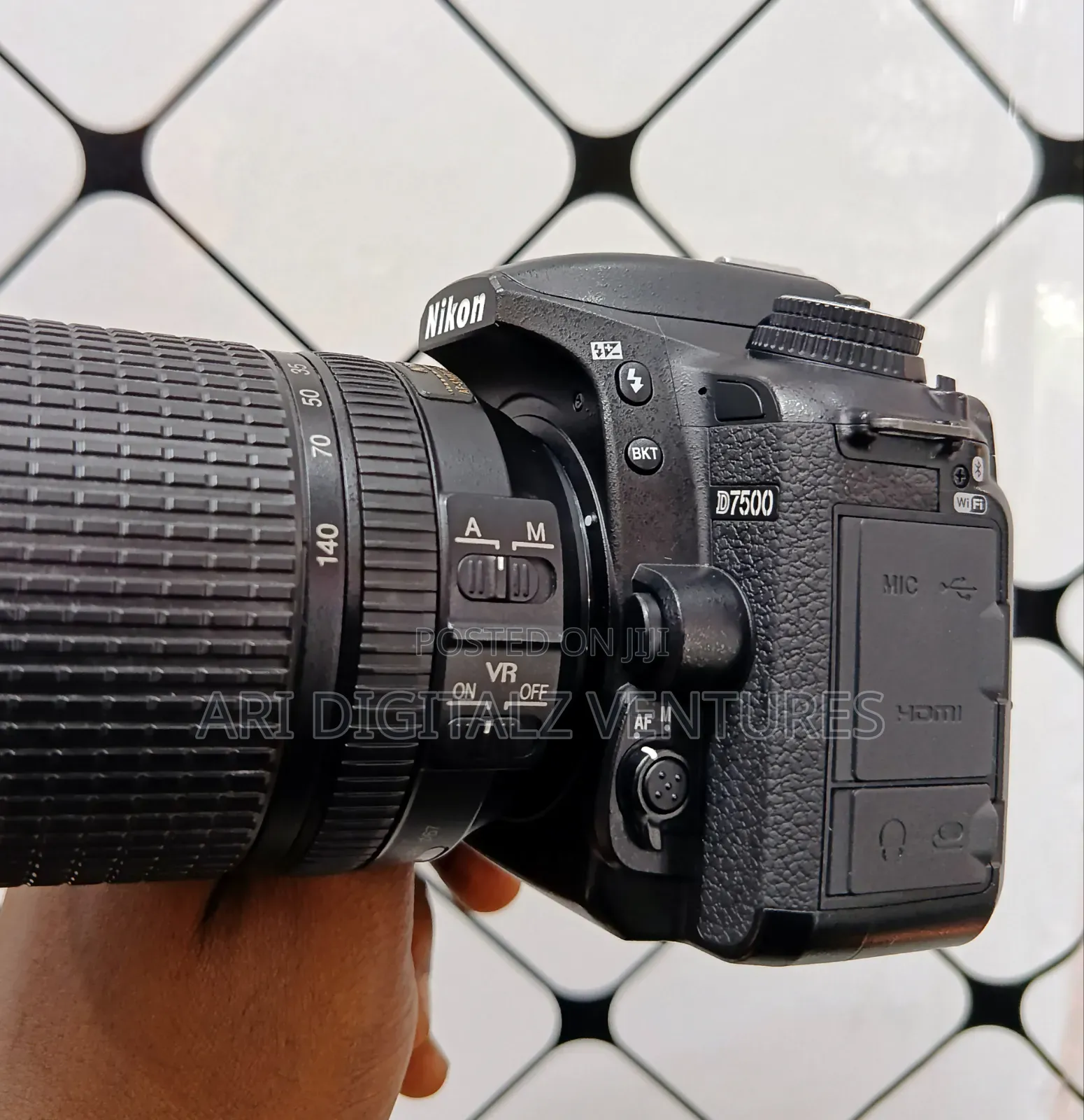 Nikon D7500