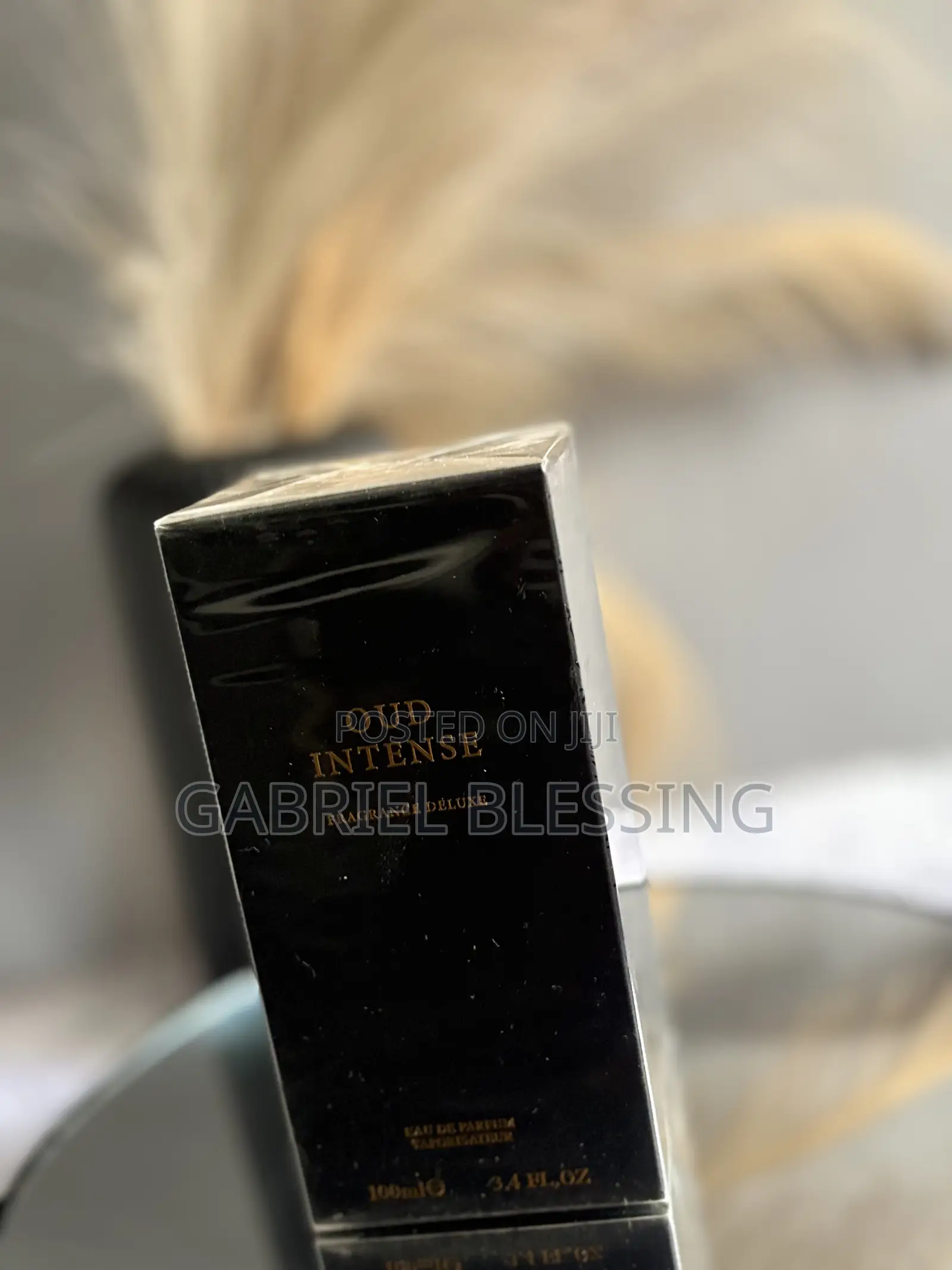 Oud Intense Perfume