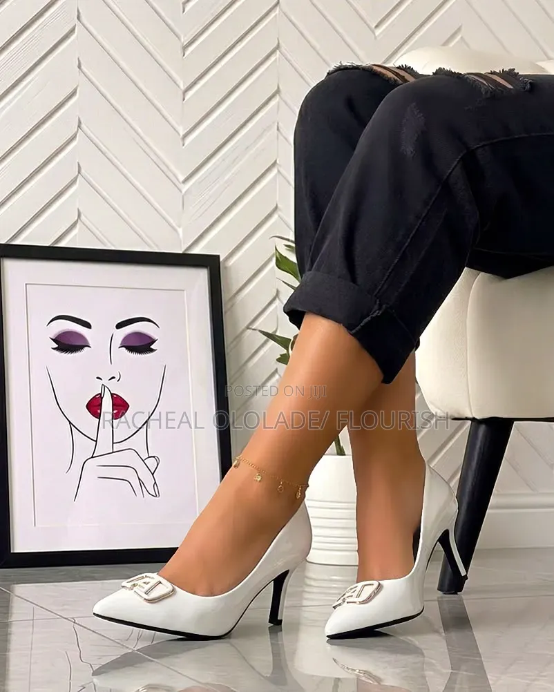 Classy Women Moderate Heel Office Shoes