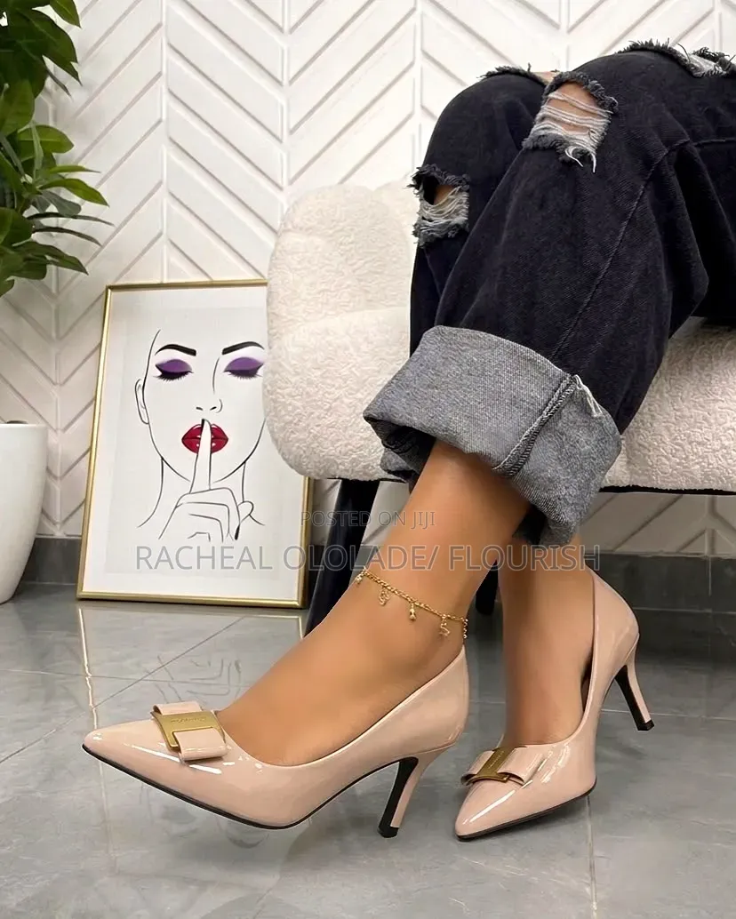 Classy Women Moderate Heel Office Shoes