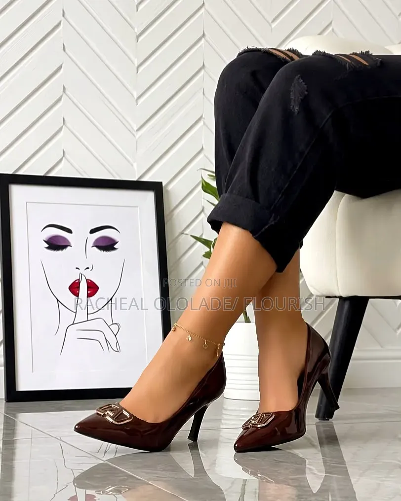 Classy Women Moderate Heel Office Shoes