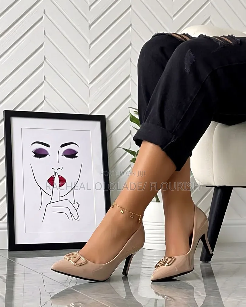 Classy Women Moderate Heel Office Shoes