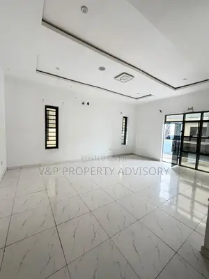 1bdrm Apartment in Ocean Harbor, Lekki for rent