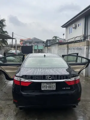 Lexus ES 2015 Black