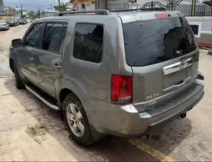 Honda Pilot 2009 Gray