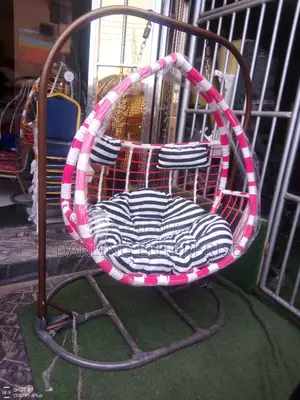 Perfect Swing Black Chair