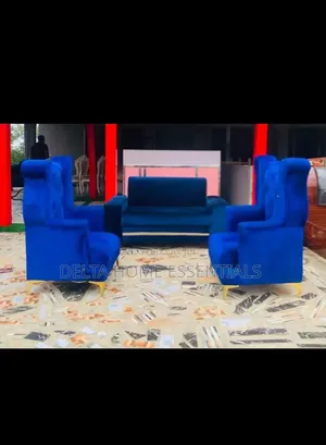 Neatly Used 4-Seater Royal Blue Velvet Sofa Set
