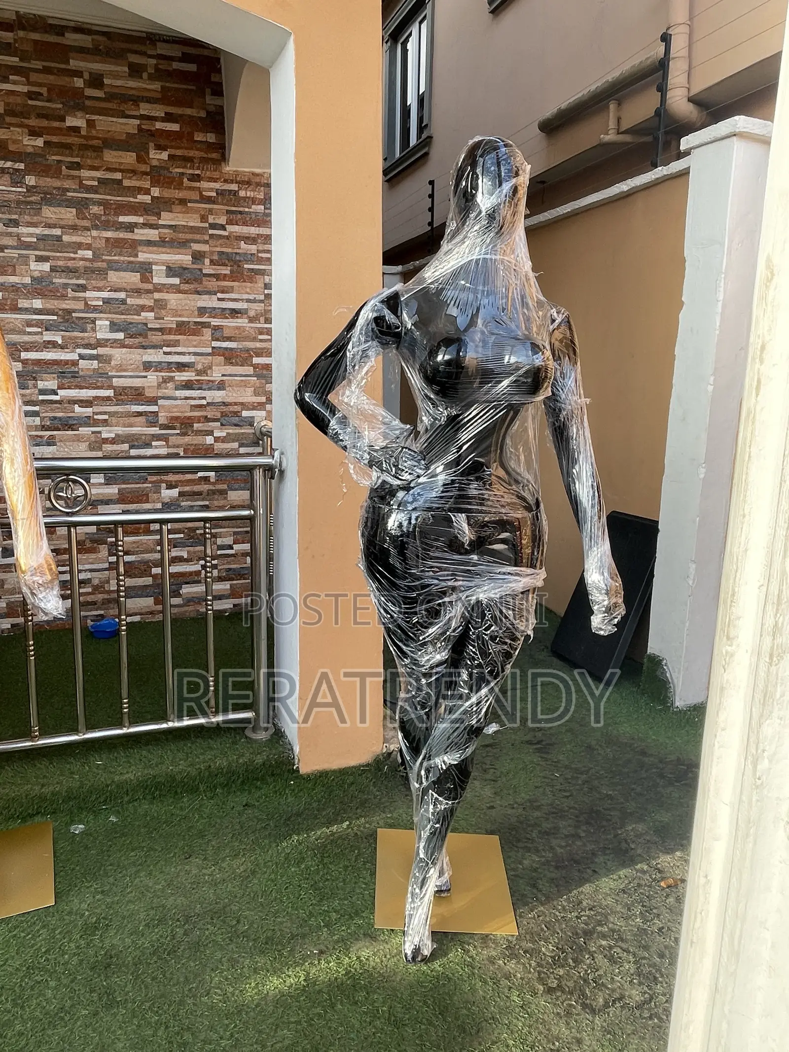 Female Mannequin