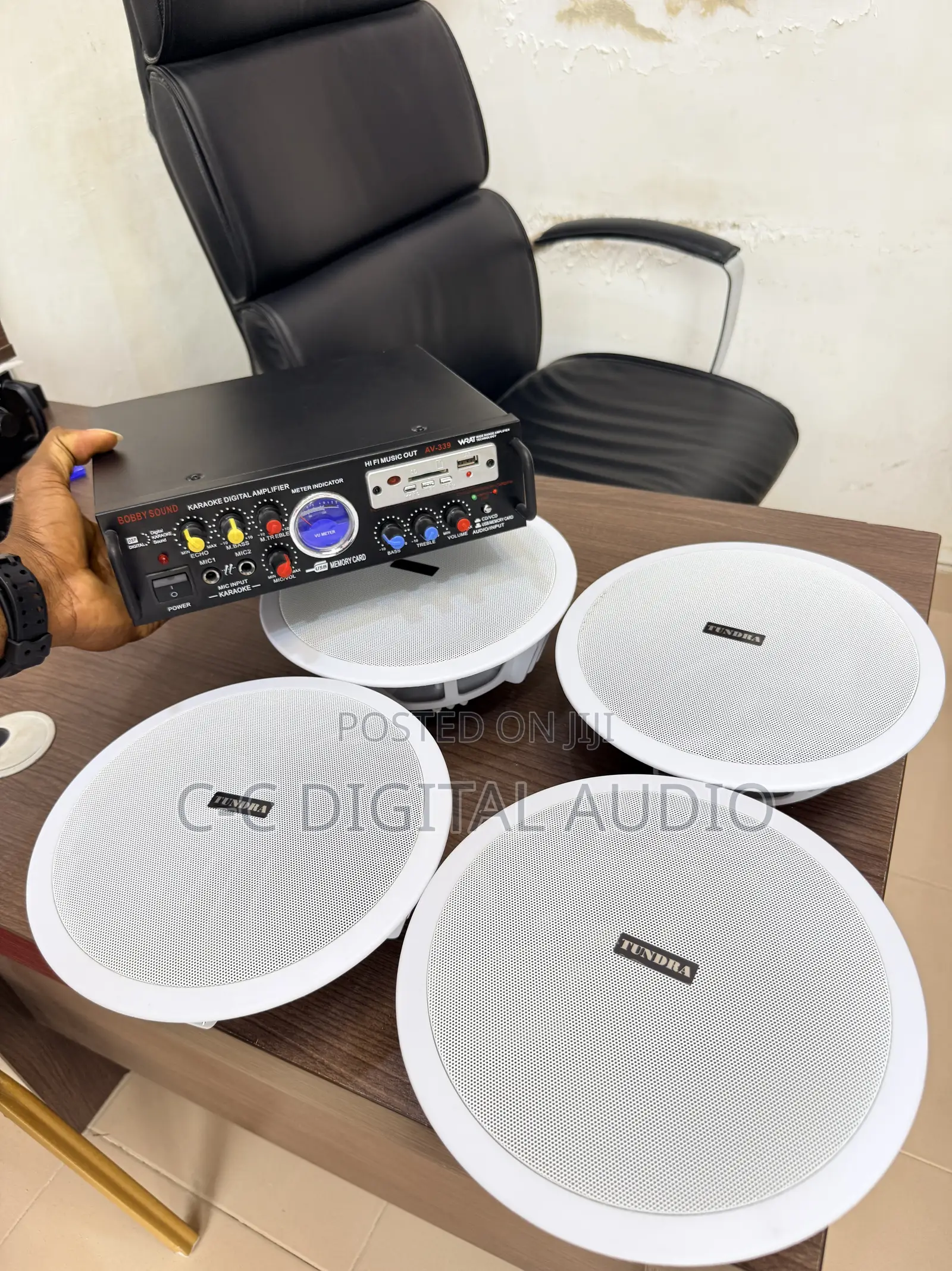 4 Ceiling Speakers and Amplifier Setup