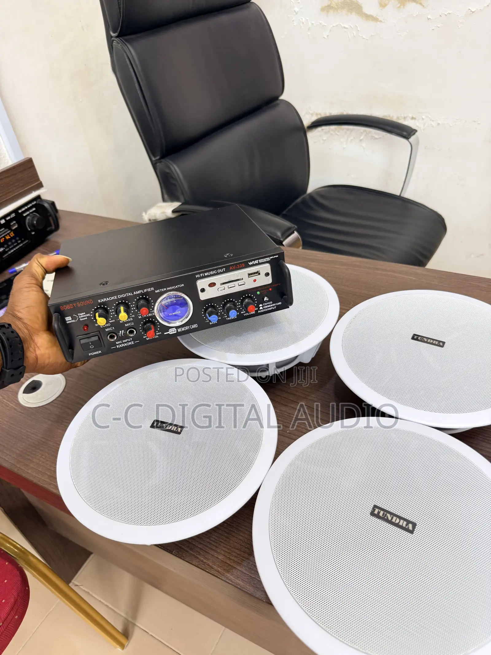 4 Ceiling Speakers and Amplifier Setup