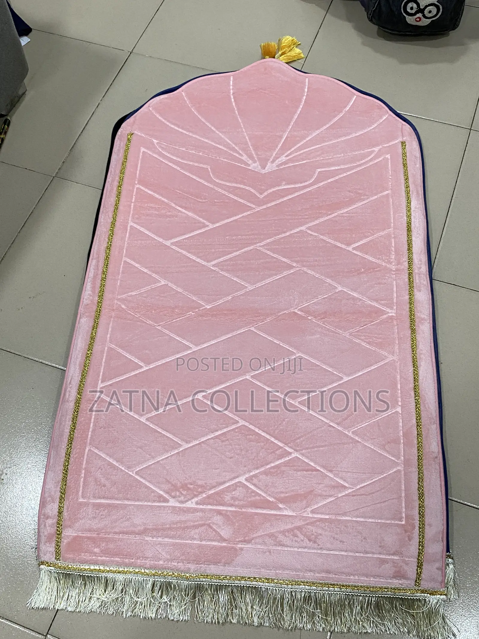 Premium Fluffy Velvet Prayer Mat