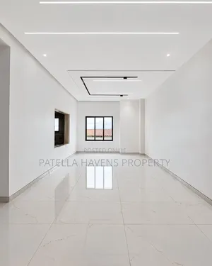 4bdrm Townhouse/Terrace in Guzape District for sale